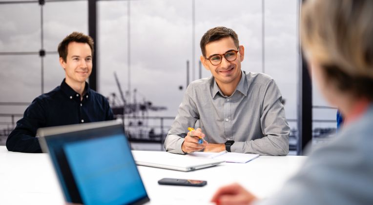 Karriere-AKQUINET: Jobs für Berufserfahrene und Professionals bei AKQUINET. Gemeinsam sind wir stark.